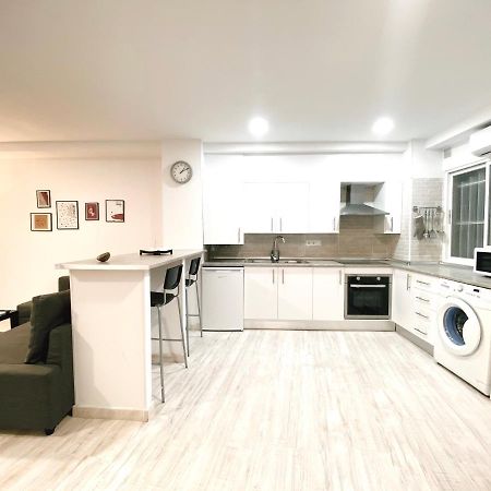 Gmc Turistics - Great Apartment For Groups & Families Málaga Extérieur photo