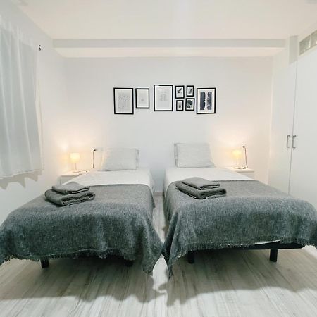 Gmc Turistics - Great Apartment For Groups & Families Málaga Extérieur photo