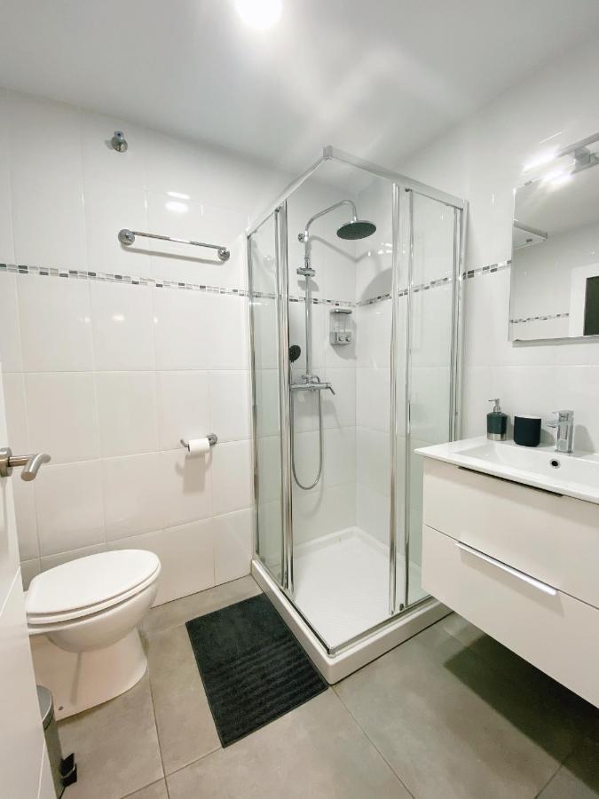Gmc Turistics - Great Apartment For Groups & Families Málaga Extérieur photo