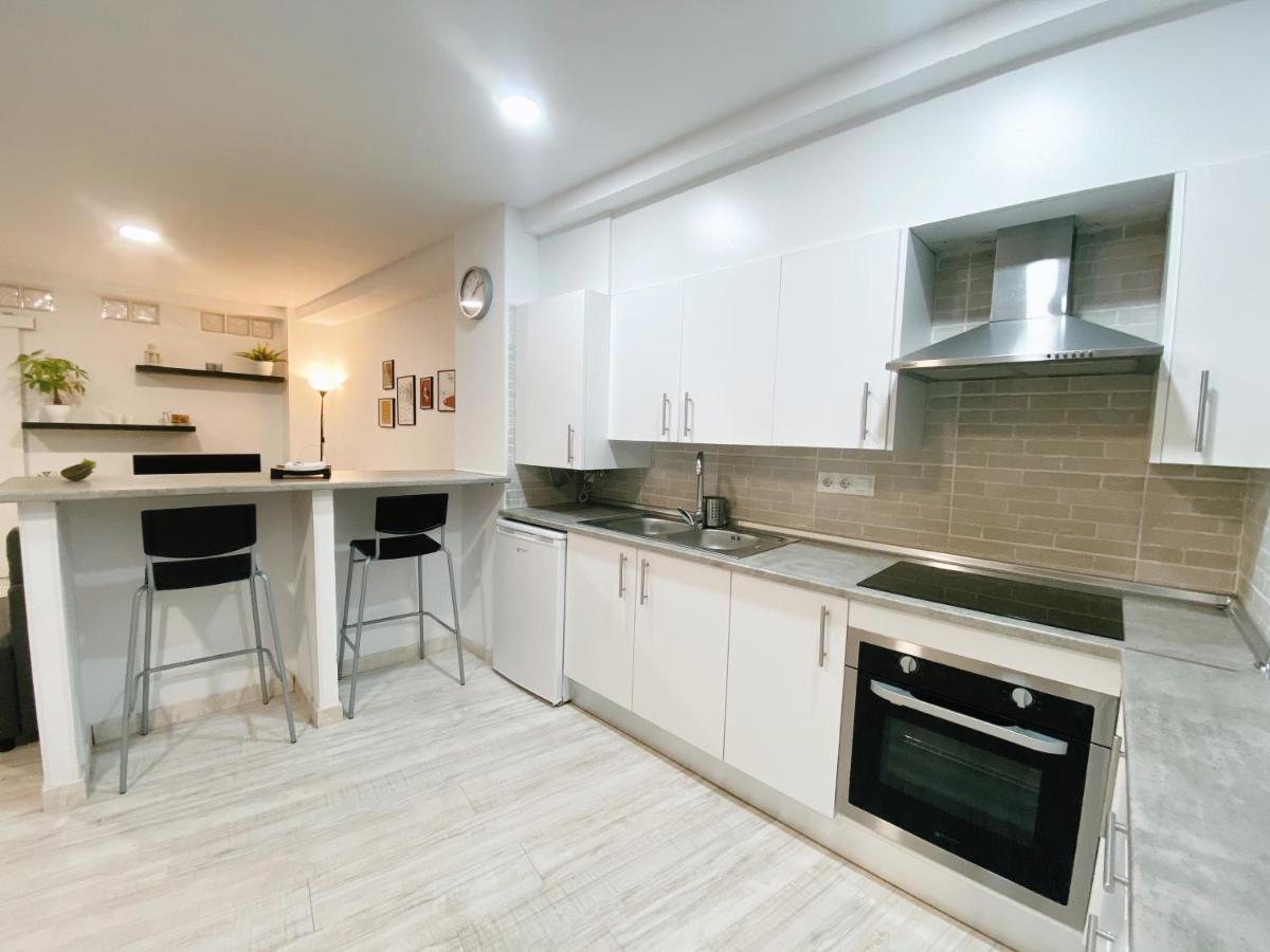 Gmc Turistics - Great Apartment For Groups & Families Málaga Extérieur photo